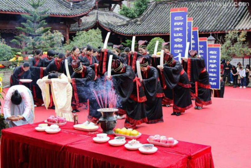 传承中华文化精髓:国学教育的现状与发展